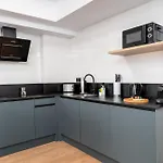 Apartament Limehome Calle Postigo Bajo