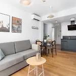 Limehome Calle Postigo Bajo Lägenhet