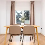Appartamento Limehome Calle Postigo Bajo Oviedo